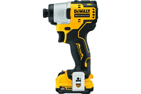 Купить Аккумуляторный шуруповерт DeWALT DCF 801 D2 фото №2